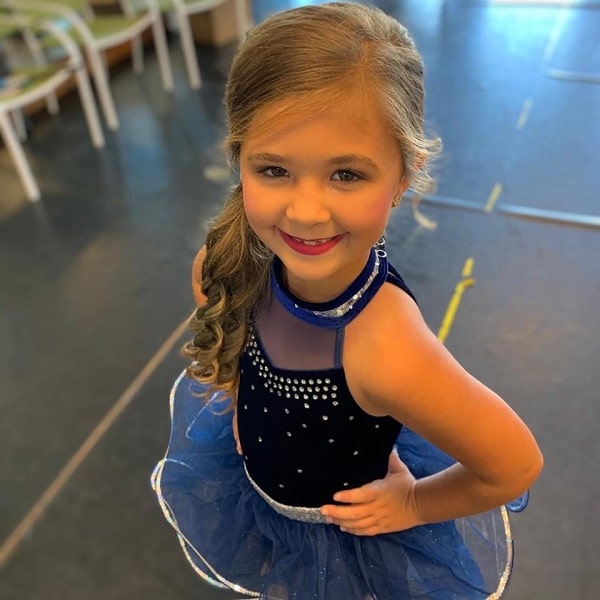 KennerDancePicture-min